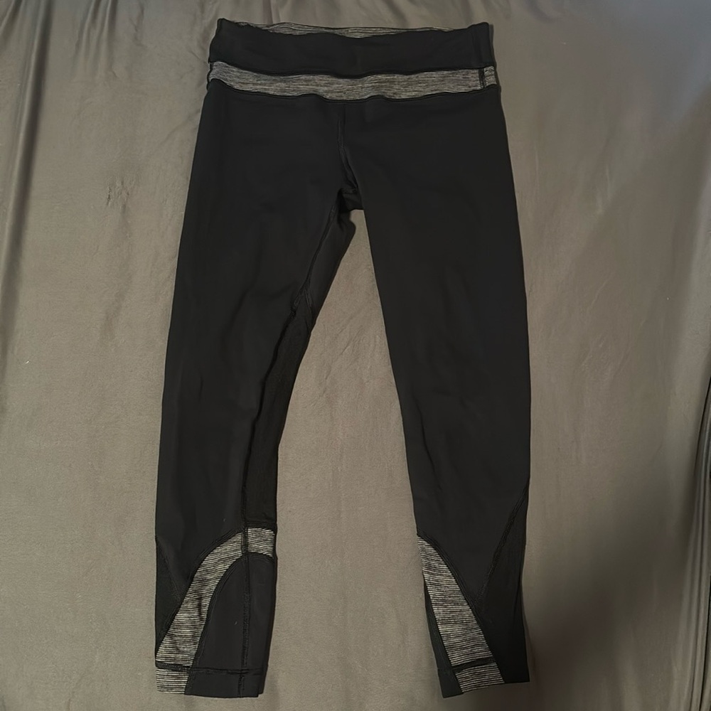 Lululemon black leggings